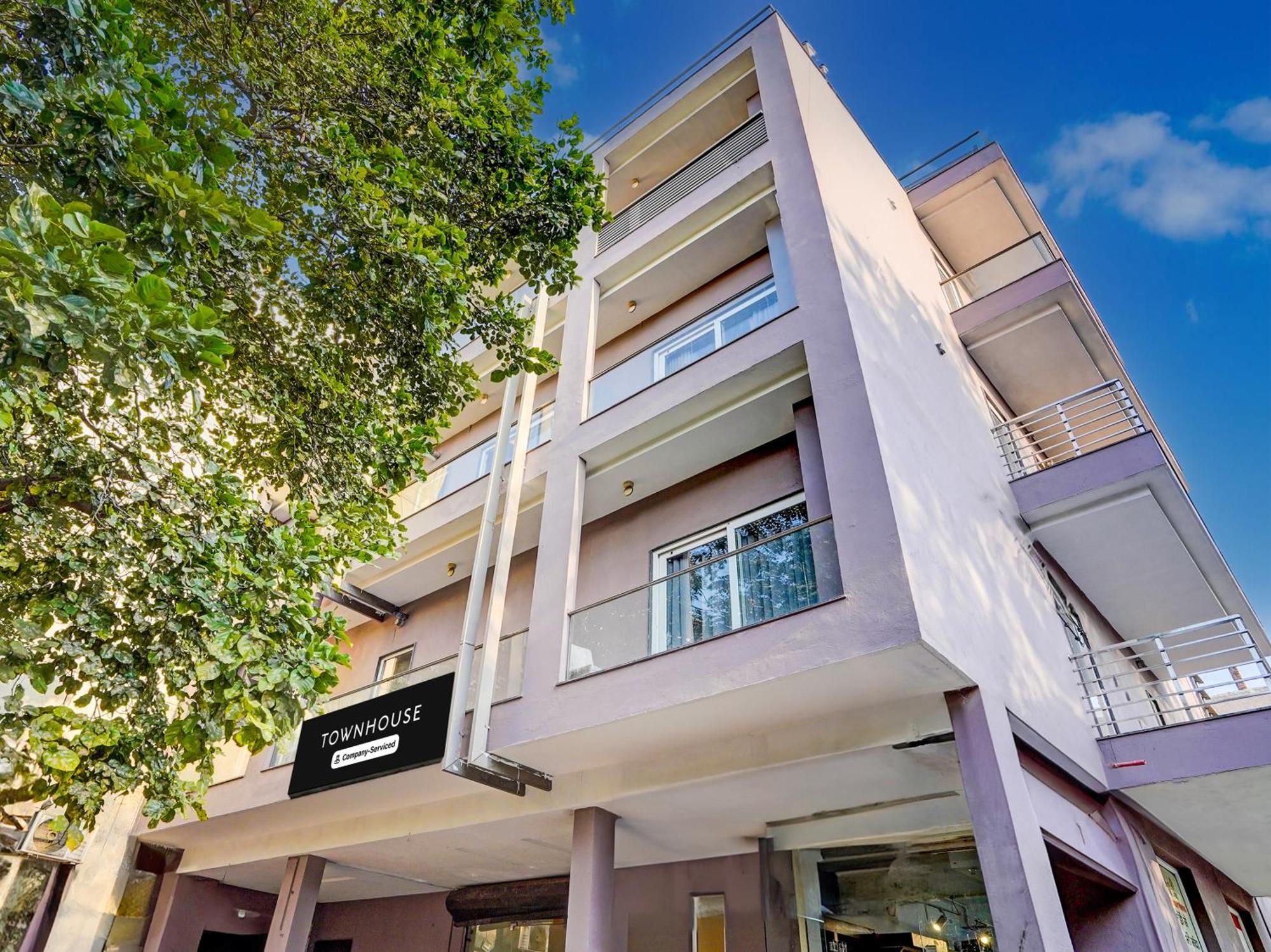 Super Townhouse Pitampura West Enclave Hotel Deli Exterior foto